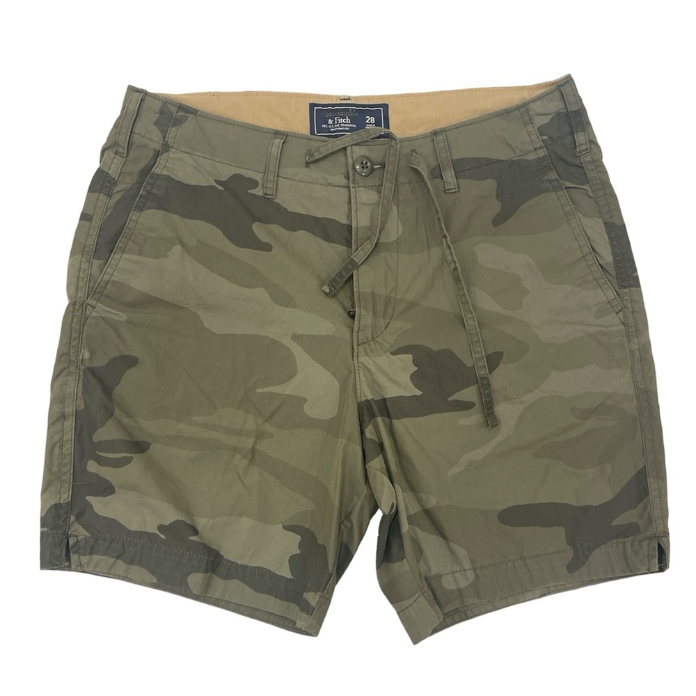 Abercrombie & Fitch men’s camouflage shorts sz 28